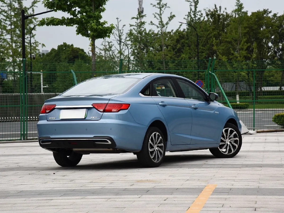 2021 Geely Emgrand GL 1.5T 177HP L3 7DCT PHEV 11.3KWH,autocango,china used car exporter,china ev exporter,chinese used car exporter,chinese used ev exporter