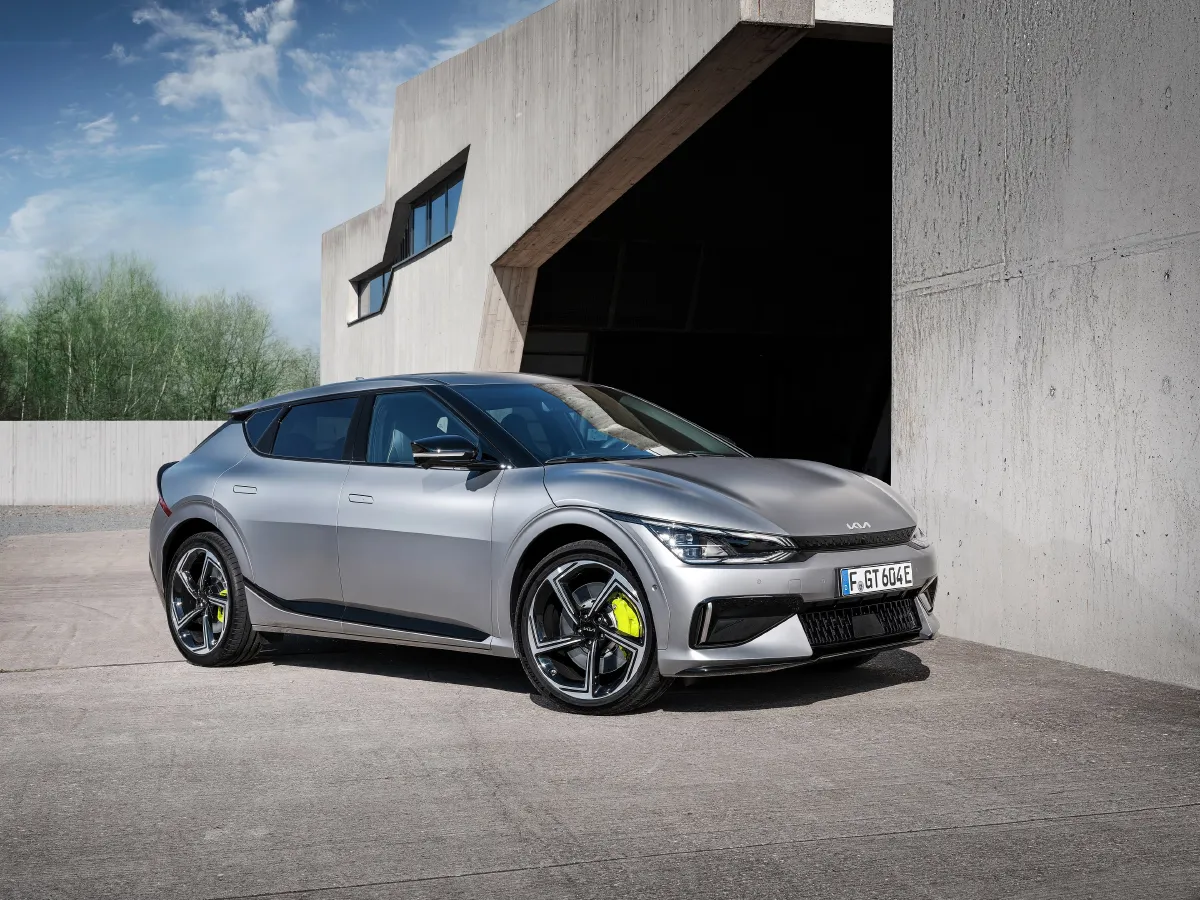 Kia EV6,autocango,china used car exporter,china ev exporter,chinese used car exporter,chinese used ev exporter