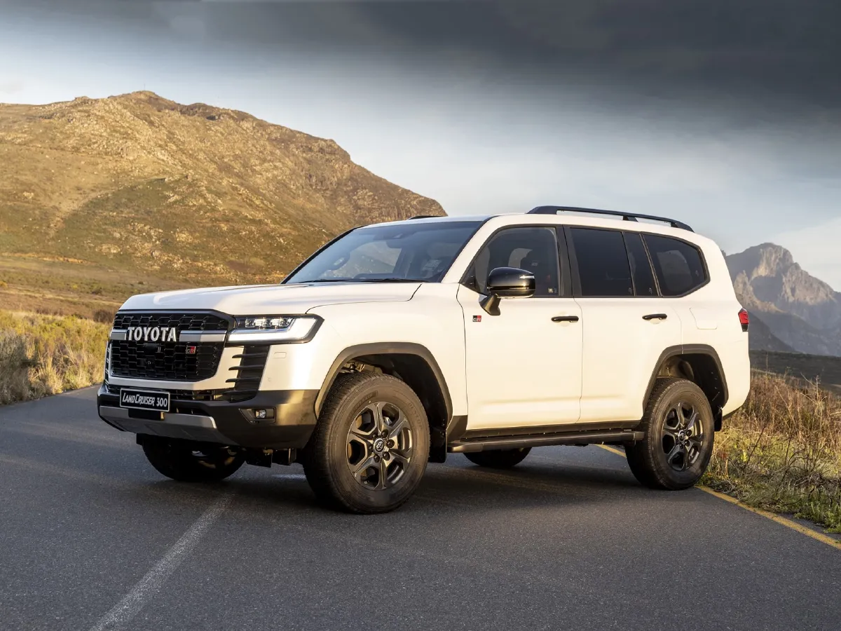 Toyota Land Cruiser,autocango,china used car exporter,china ev exporter,chinese used car exporter,chinese used ev exporter