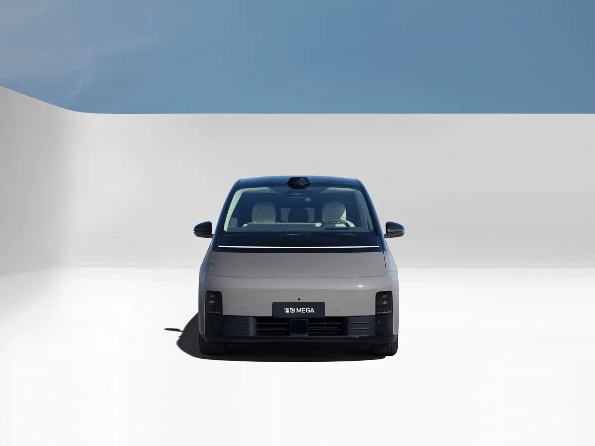 Li MEGA,autocango,china used car exporter,china ev exporter,chinese used car exporter,chinese used ev exporter