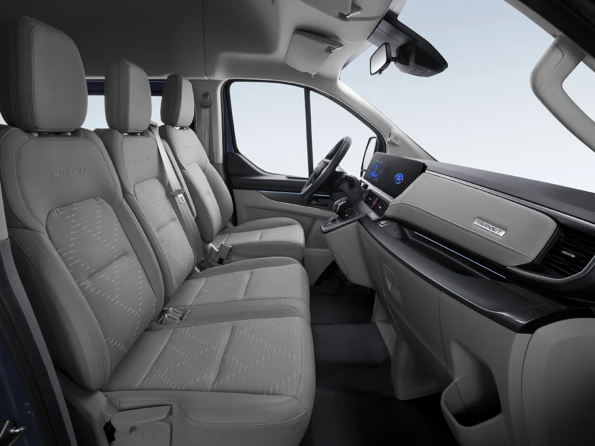 2023 Ford Transit 2.0T 220HP L4 9AT,autocango,china used car exporter,china ev exporter,chinese used car exporter,chinese used ev exporter