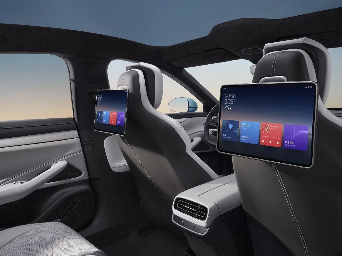 MI SU7,autocango,china used car exporter,china ev exporter,chinese used car exporter,chinese used ev exporter