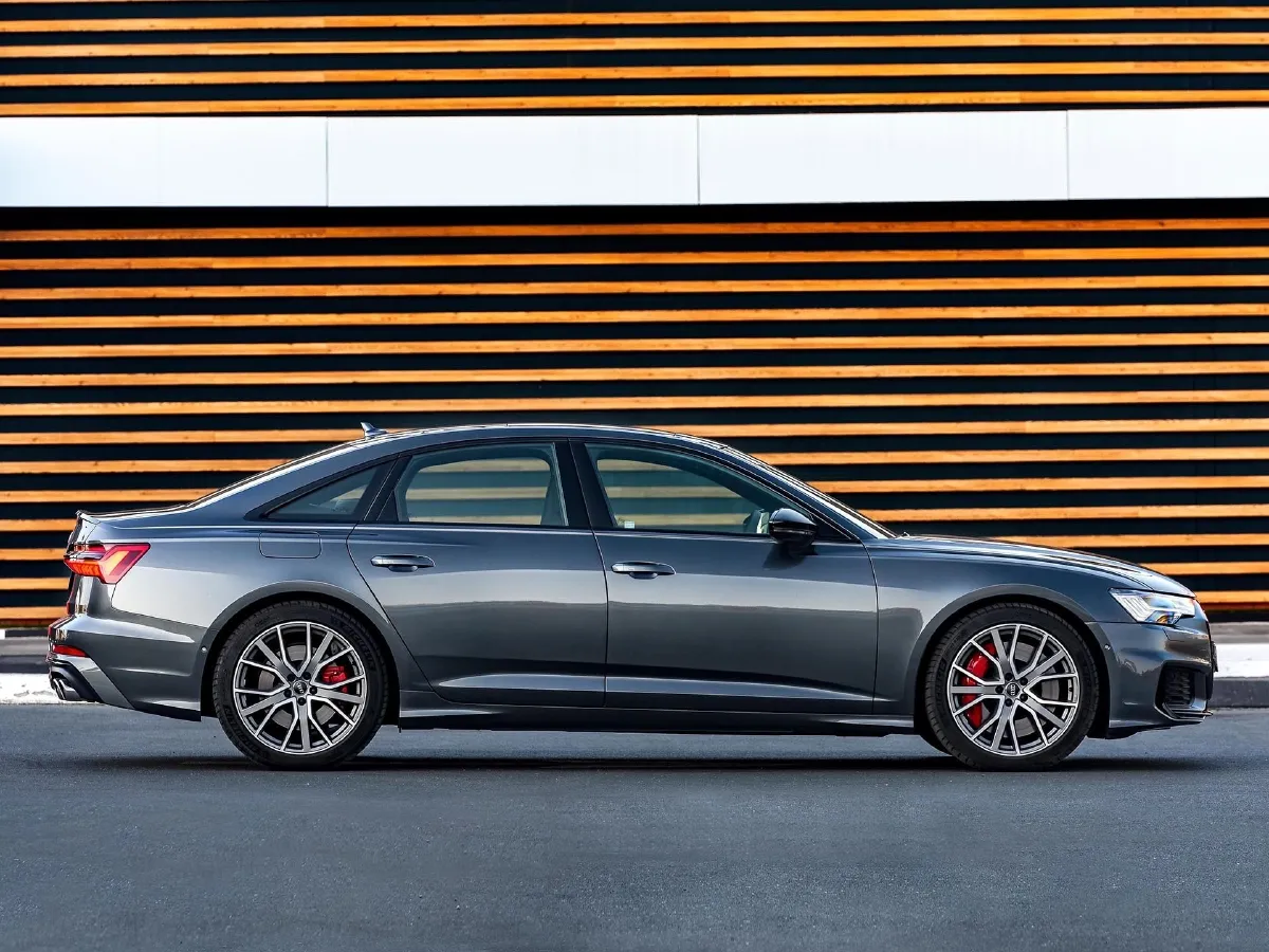 Audi S6,autocango,china used car exporter,china ev exporter,chinese used car exporter,chinese used ev exporter