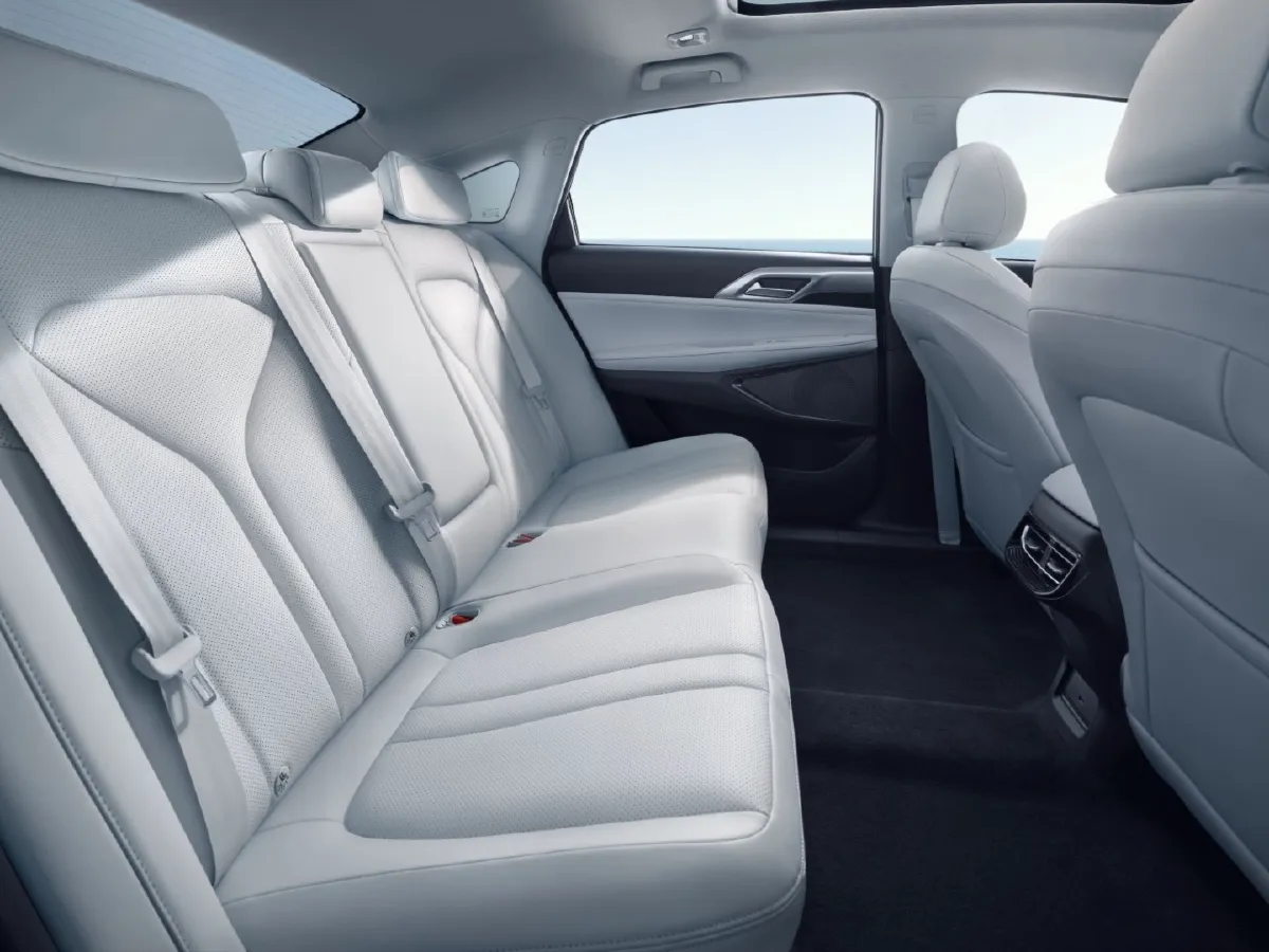 Xpeng P5,autocango,china used car exporter,china ev exporter,chinese used car exporter,chinese used ev exporter