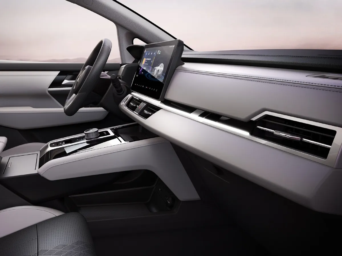 Mitsubishi Airtrek,autocango,china used car exporter,china ev exporter,chinese used car exporter,chinese used ev exporter