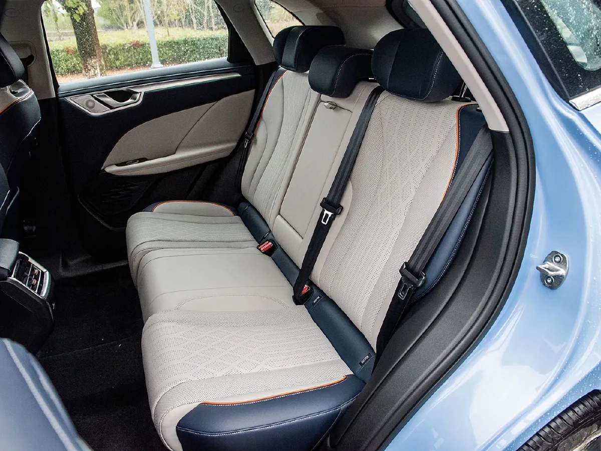 2021 WEY Macchiato 1.5L 97HP L4 2DHT PHEV 19.94KWH,autocango,china used car exporter,china ev exporter,chinese used car exporter,chinese used ev exporter