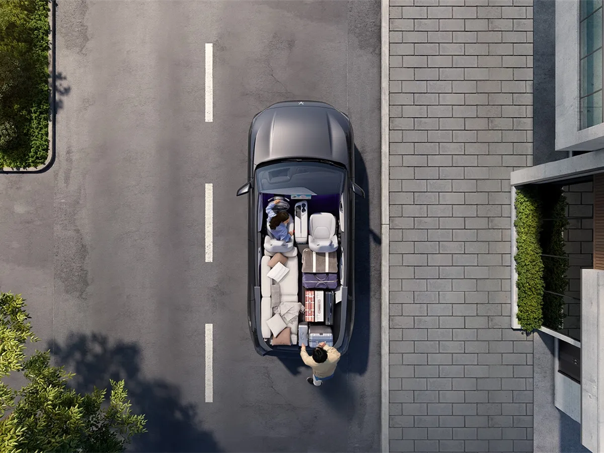 ARCFOX αT5,autocango,china used car exporter,china ev exporter,chinese used car exporter,chinese used ev exporter