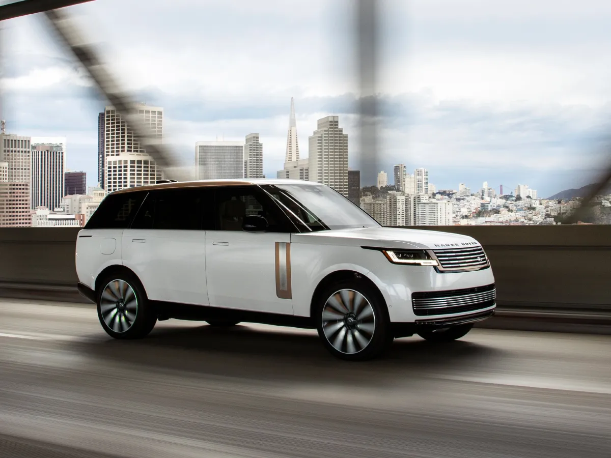 Land Rover Range Rover,autocango,china used car exporter,china ev exporter,chinese used car exporter,chinese used ev exporter