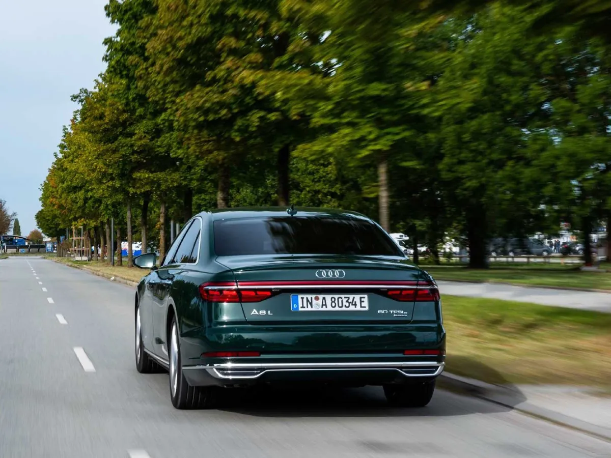 Audi A8,autocango,china used car exporter,china ev exporter,chinese used car exporter,chinese used ev exporter