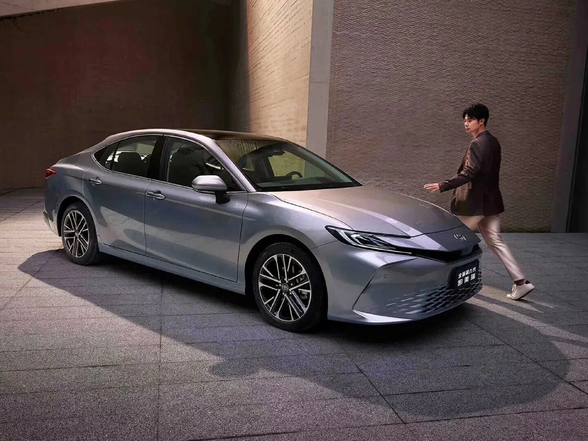 Toyota Camry,autocango,china used car exporter,china ev exporter,chinese used car exporter,chinese used ev exporter