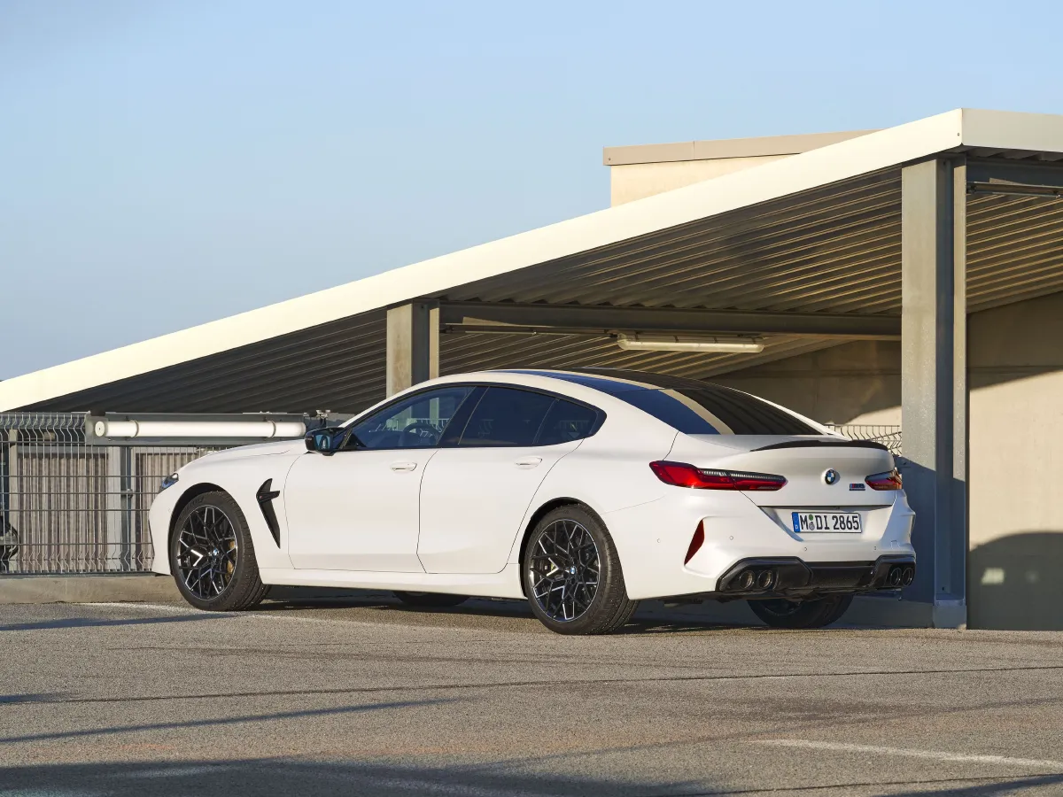 BMW M8,autocango,china used car exporter,china ev exporter,chinese used car exporter,chinese used ev exporter