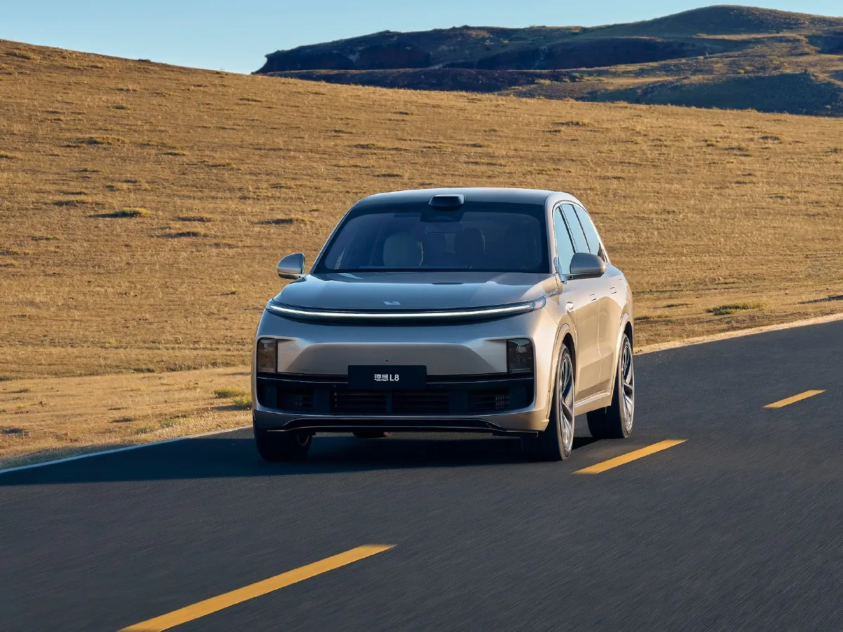 Li L8,autocango,china used car exporter,china ev exporter,chinese used car exporter,chinese used ev exporter