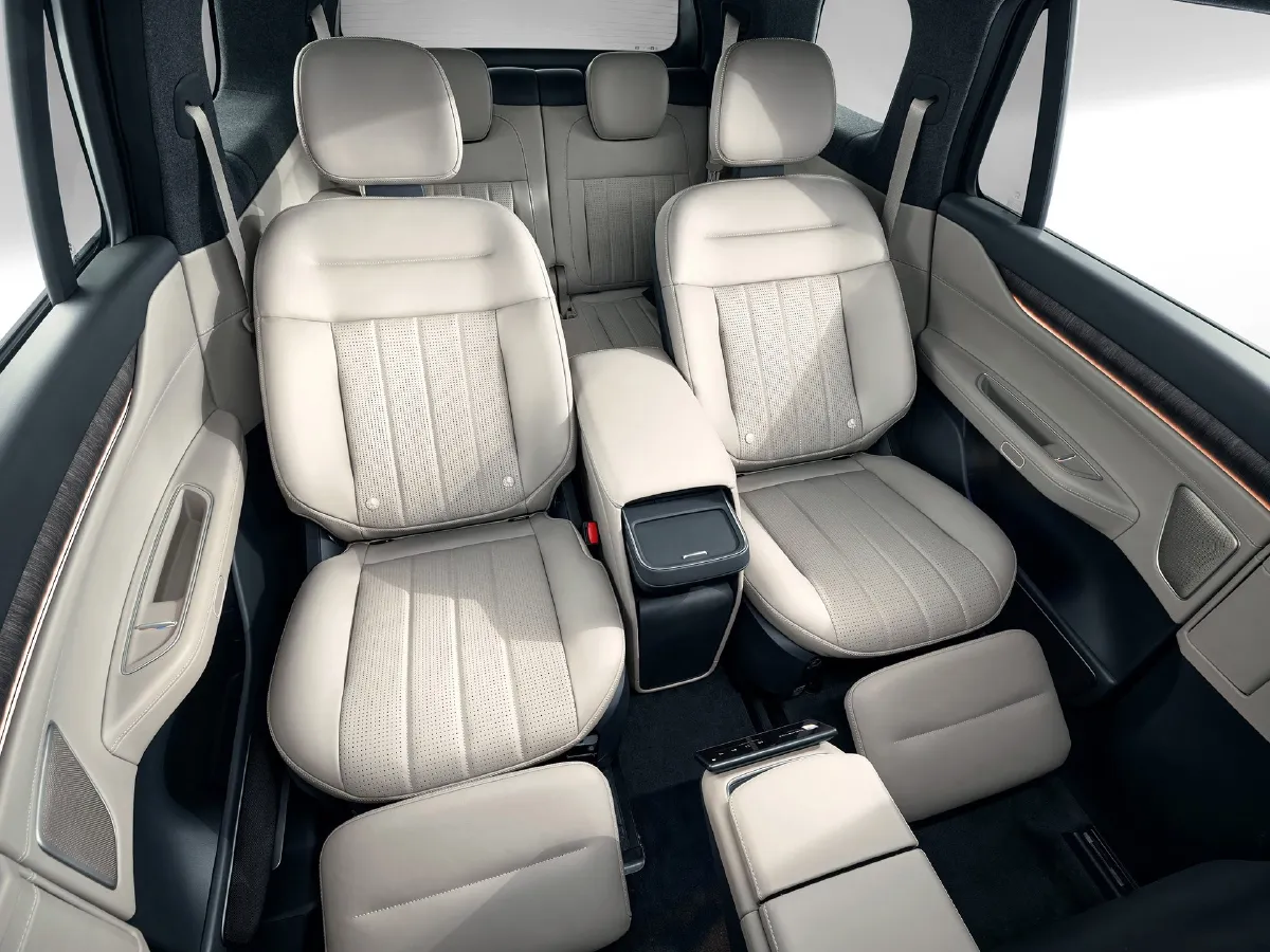 NIO ES8,autocango,china used car exporter,china ev exporter,chinese used car exporter,chinese used ev exporter