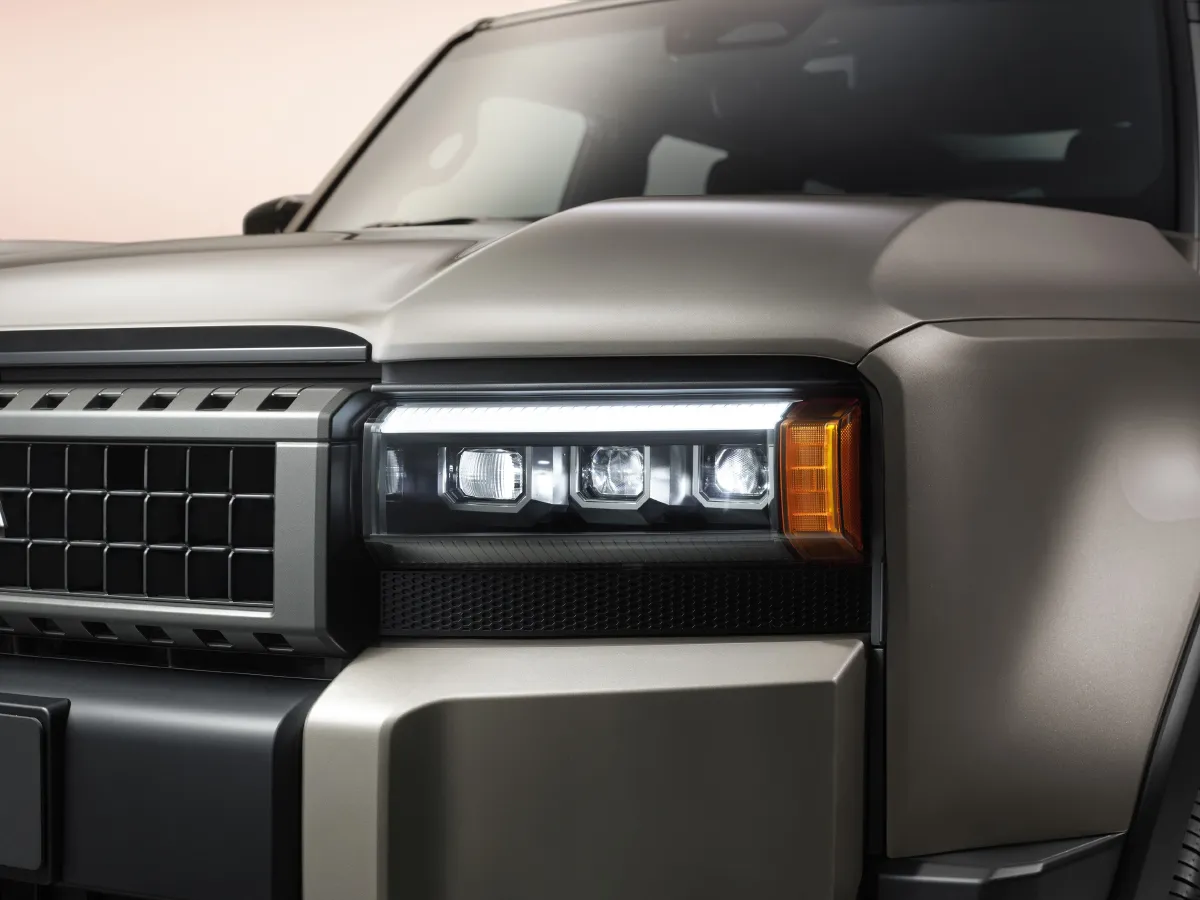 Toyota Land Cruiser Prado,autocango,china used car exporter,china ev exporter,chinese used car exporter,chinese used ev exporter