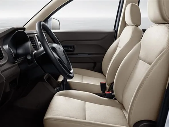 WuLing HongGuang V,autocango,china used car exporter,china ev exporter,chinese used car exporter,chinese used ev exporter