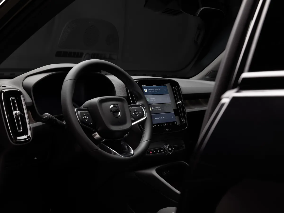 2022 Volvo XC40 BEV 69KWH,autocango,china used car exporter,china ev exporter,chinese used car exporter,chinese used ev exporter