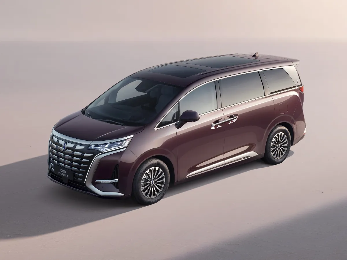 Denza D9,autocango,china used car exporter,china ev exporter,chinese used car exporter,chinese used ev exporter