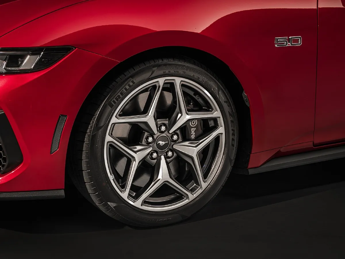 Ford Mustang,autocango,china used car exporter,china ev exporter,chinese used car exporter,chinese used ev exporter