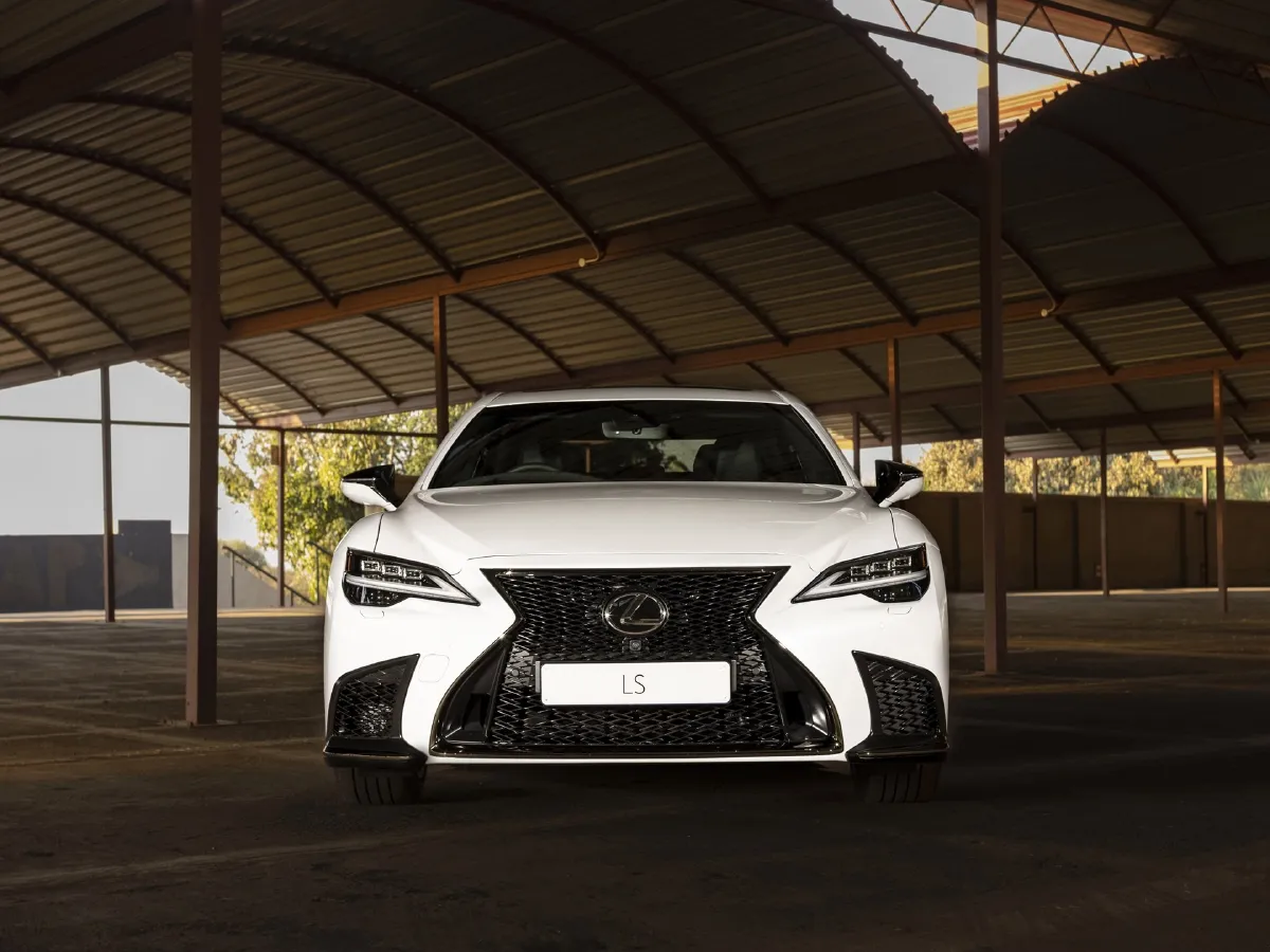 2020 Lexus LS 3.5L 299HP V6 E-CVT Hybrid,autocango,china used car exporter,china ev exporter,chinese used car exporter,chinese used ev exporter