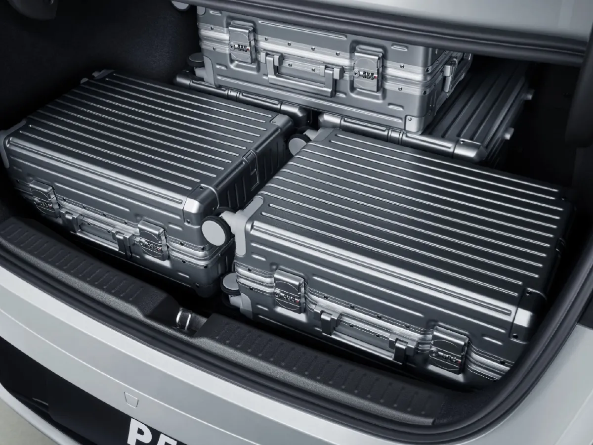 Xpeng P5,autocango,china used car exporter,china ev exporter,chinese used car exporter,chinese used ev exporter