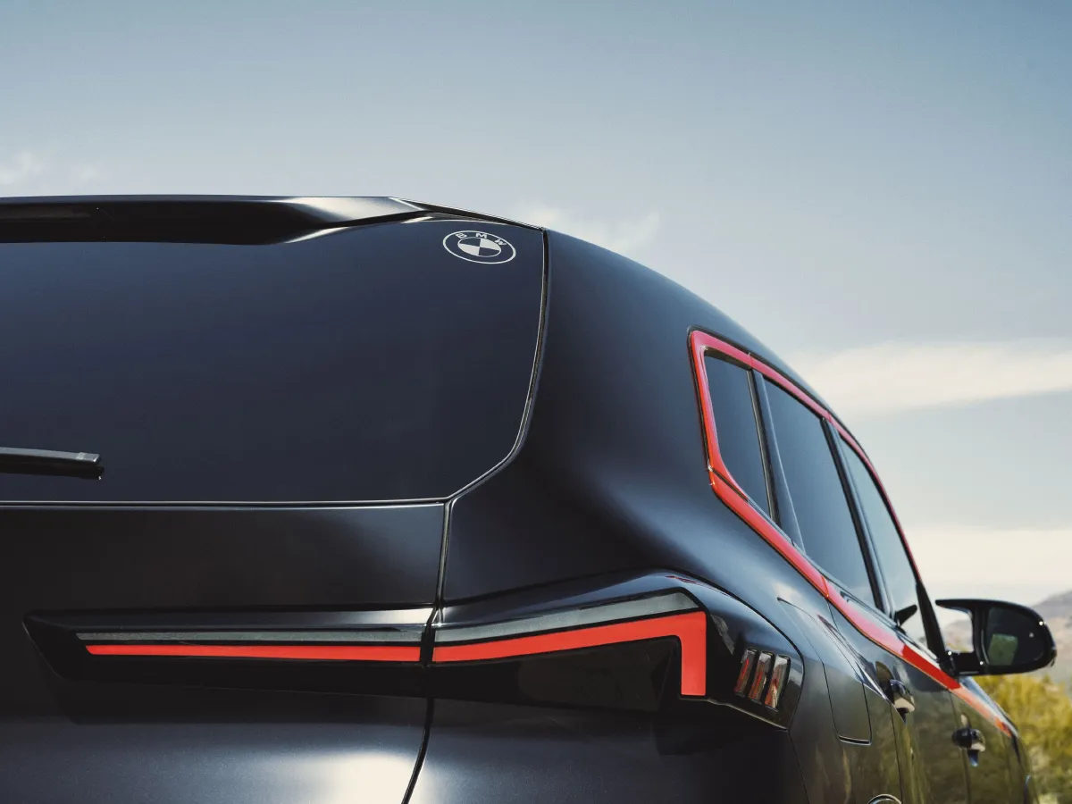 2023 BMW XM 4.4T 585HP V8 8AT PHEV 25.7KWH,autocango,china used car exporter,china ev exporter,chinese used car exporter,chinese used ev exporter