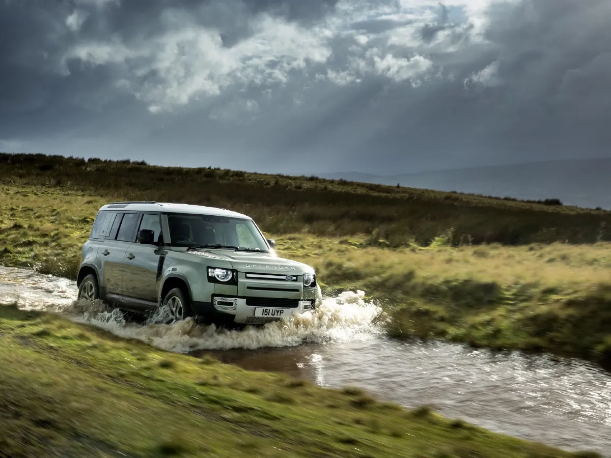 Land Rover Defender,autocango,china used car exporter,china ev exporter,chinese used car exporter,chinese used ev exporter Land Rover Defender,autocango,china used car exporter,china ev exporter,chinese used car exporter,chinese used ev exporter