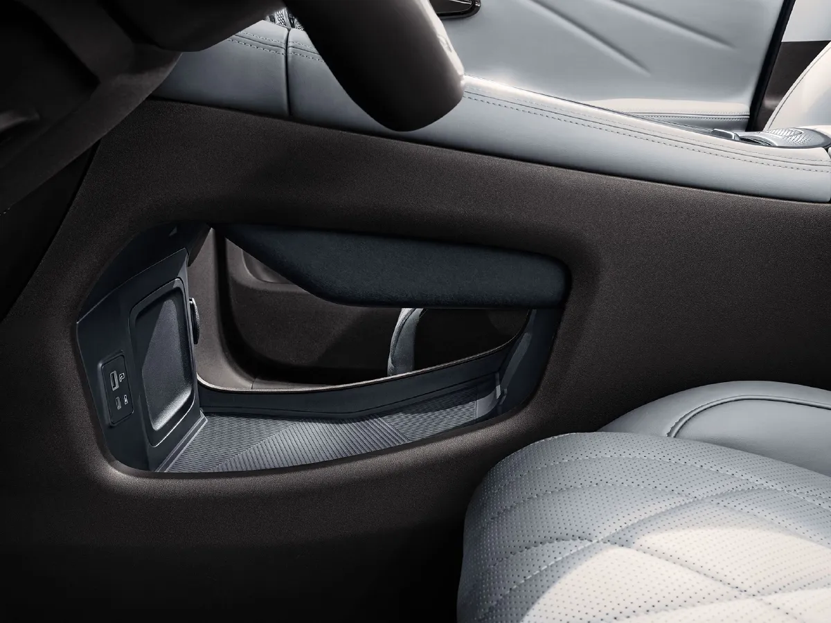 Exceed RX C-DM,autocango,china used car exporter,china ev exporter,chinese used car exporter,chinese used ev exporter Exceed RX C-DM,autocango,china used car exporter,china ev exporter,chinese used car exporter,chinese used ev exporter