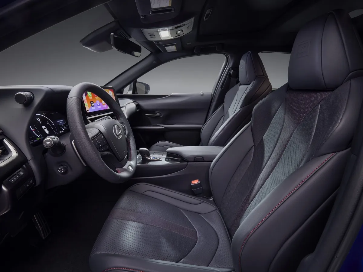 Lexus UX,autocango,china used car exporter,china ev exporter,chinese used car exporter,chinese used ev exporter