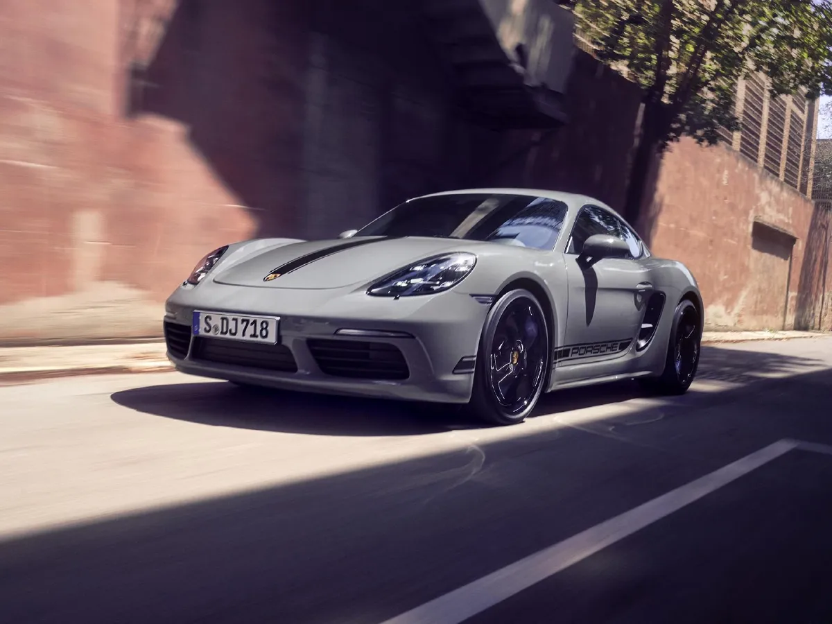 Porsche 718,autocango,china used car exporter,china ev exporter,chinese used car exporter,chinese used ev exporter