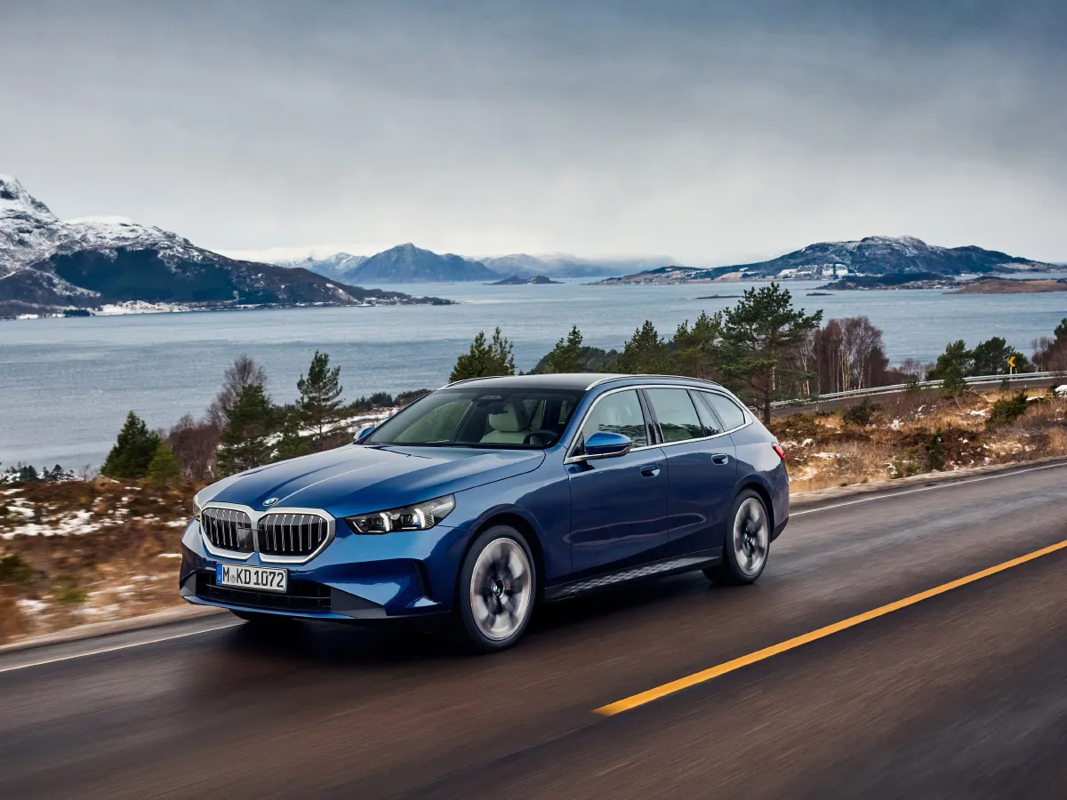 BMW 5 Series,autocango,china used car exporter,china ev exporter,chinese used car exporter,chinese used ev exporter BMW 5 Series,autocango,china used car exporter,china ev exporter,chinese used car exporter,chinese used ev exporter