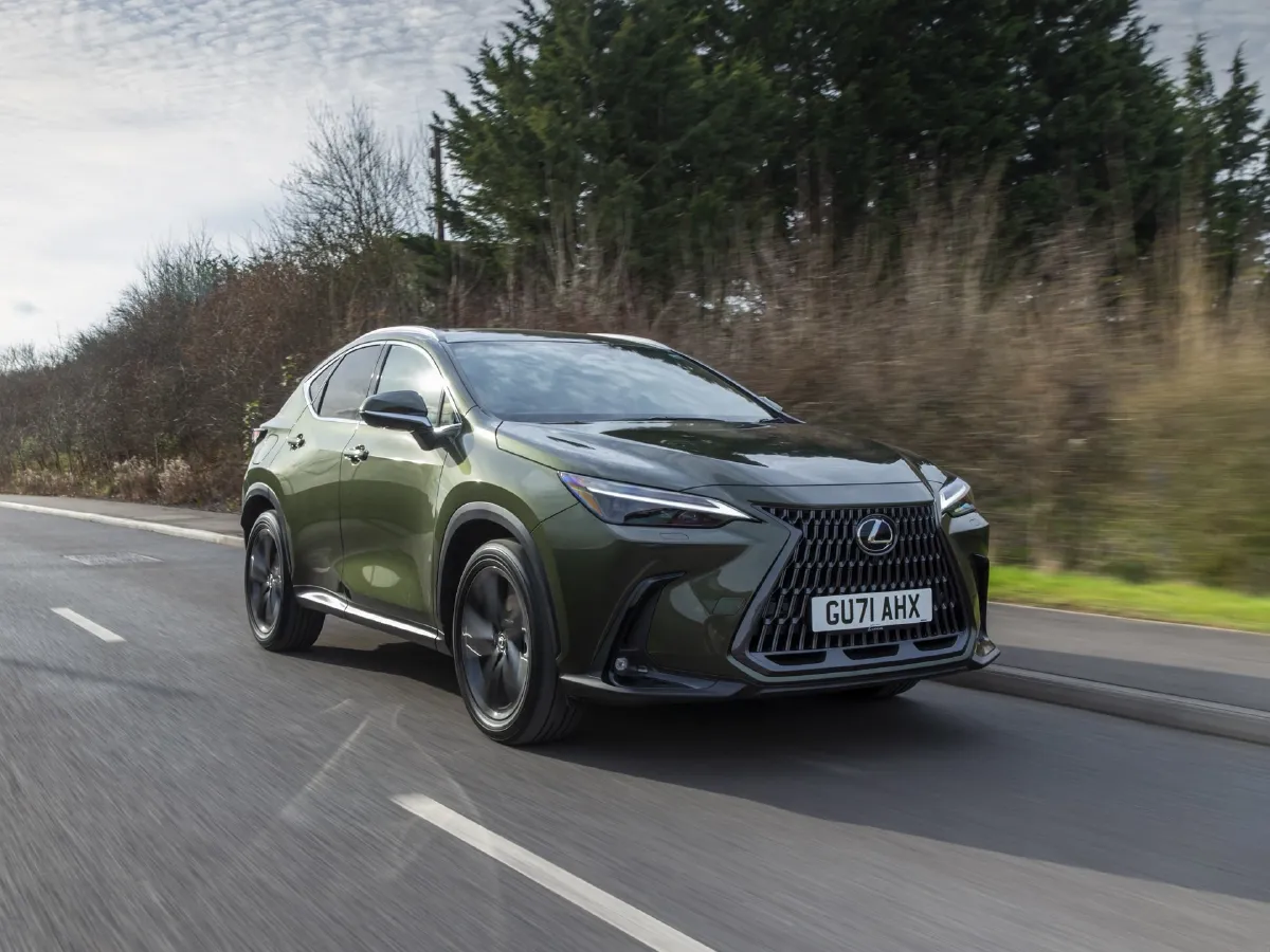 2024 Lexus NX 2.5L 185HP L4 E-CVT PHEV 16KWH,autocango,china used car exporter,china ev exporter,chinese used car exporter,chinese used ev exporter