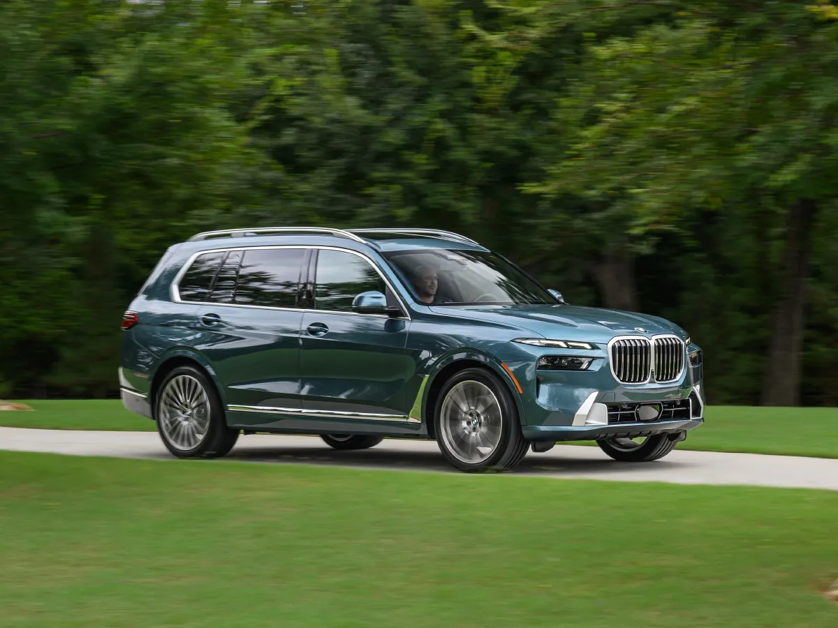 BMW X7,autocango,china used car exporter,china ev exporter,chinese used car exporter,chinese used ev exporter