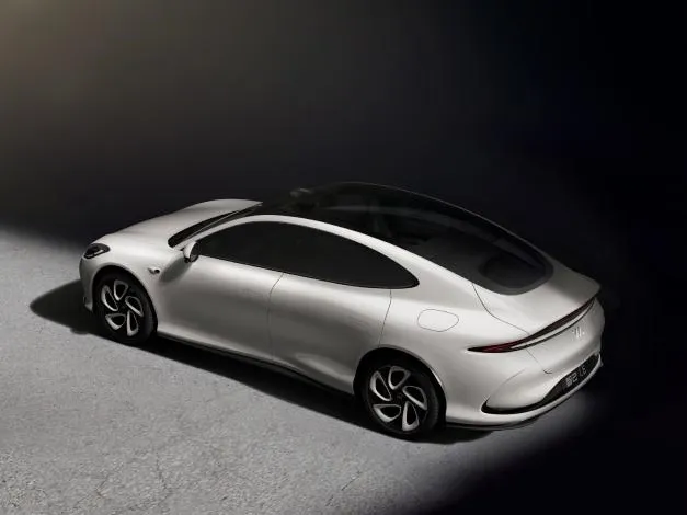 IM L6,autocango,china used car exporter,china ev exporter,chinese used car exporter,chinese used ev exporter