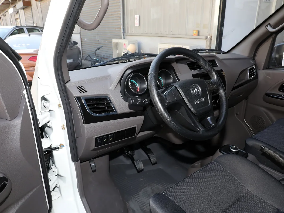 2023 DongFeng DFAC YuFeng EM26 BEV 41.86KWH,autocango,china used car exporter,china ev exporter,chinese used car exporter,chinese used ev exporter