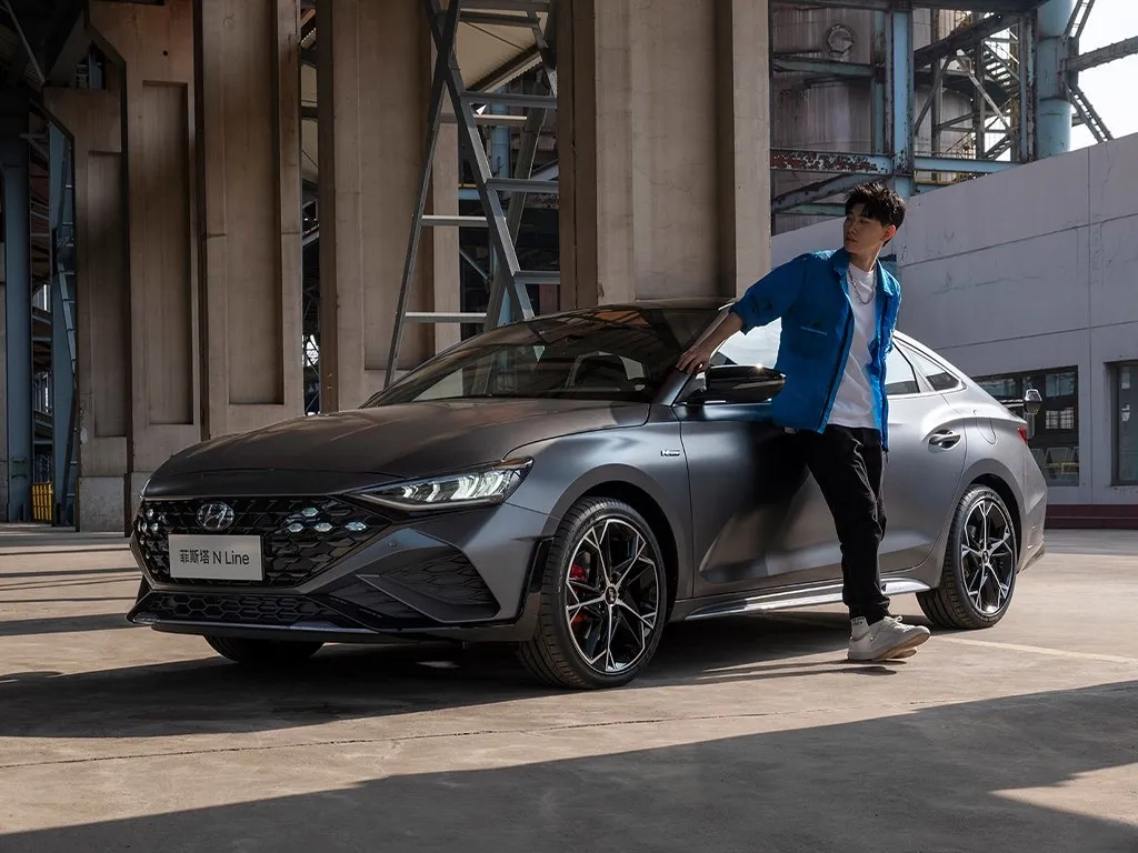 Hyundai La Festa,autocango,china used car exporter,china ev exporter,chinese used car exporter,chinese used ev exporter