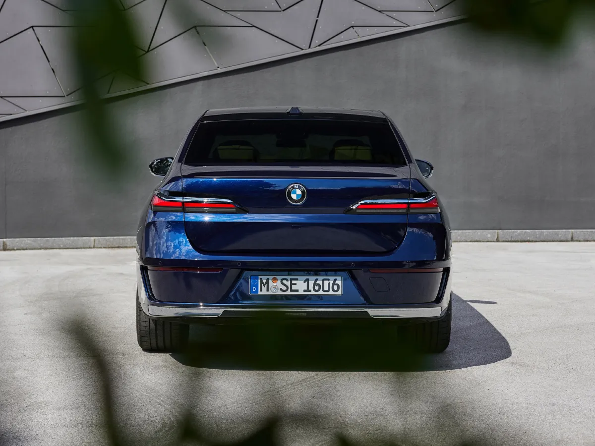 BMW 7 Series,autocango,china used car exporter,china ev exporter,chinese used car exporter,chinese used ev exporter BMW 7 Series,autocango,china used car exporter,china ev exporter,chinese used car exporter,chinese used ev exporter