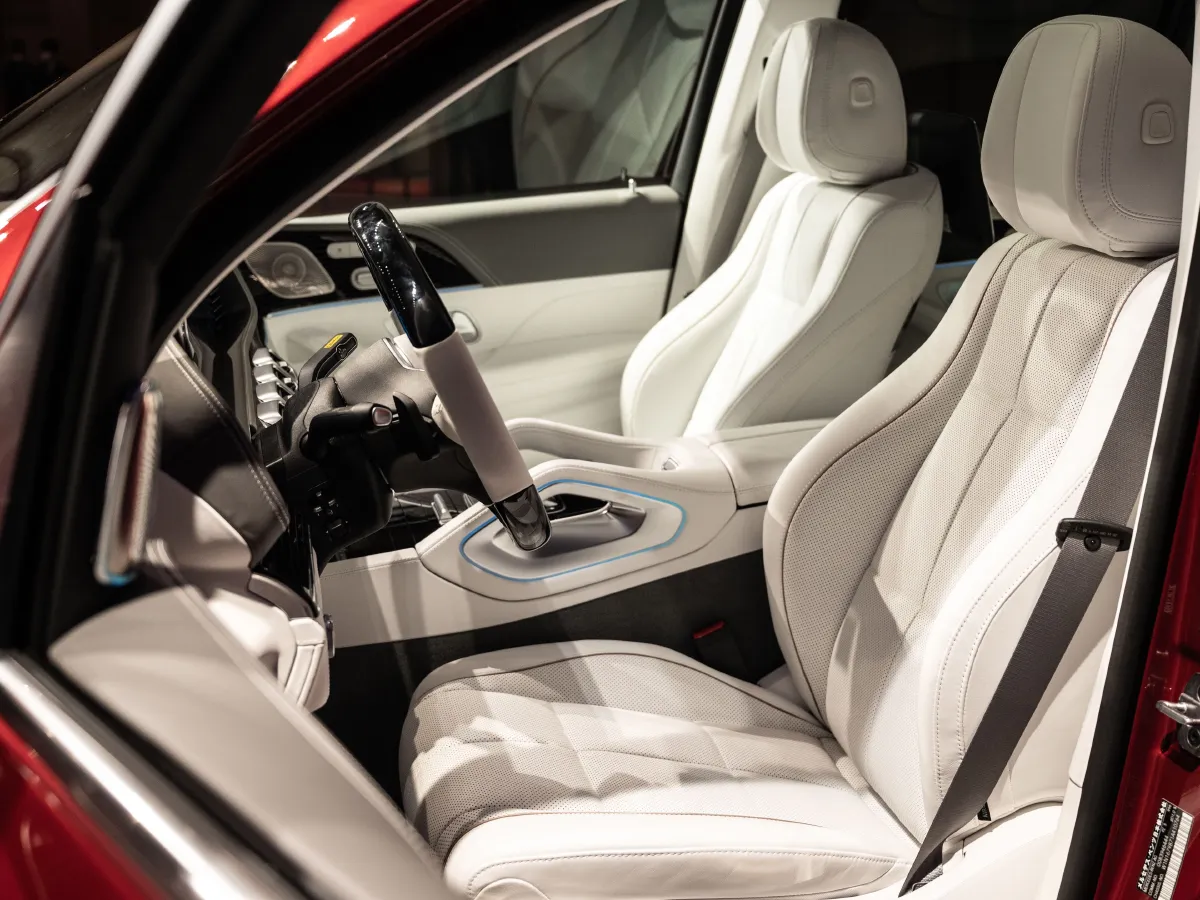 Mercedes-Benz Maybach GLS,autocango,china used car exporter,china ev exporter,chinese used car exporter,chinese used ev exporter