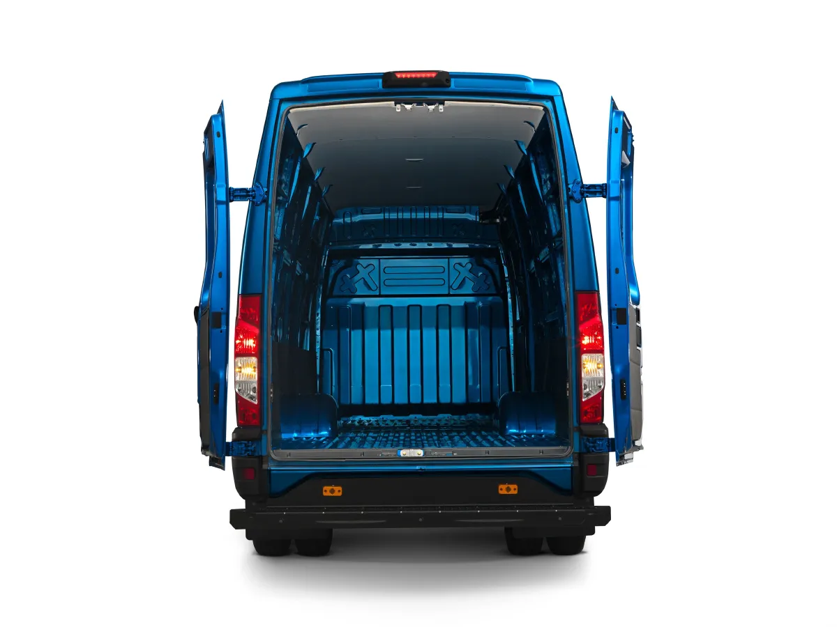 Iveco OuSheng,autocango,china used car exporter,china ev exporter,chinese used car exporter,chinese used ev exporter