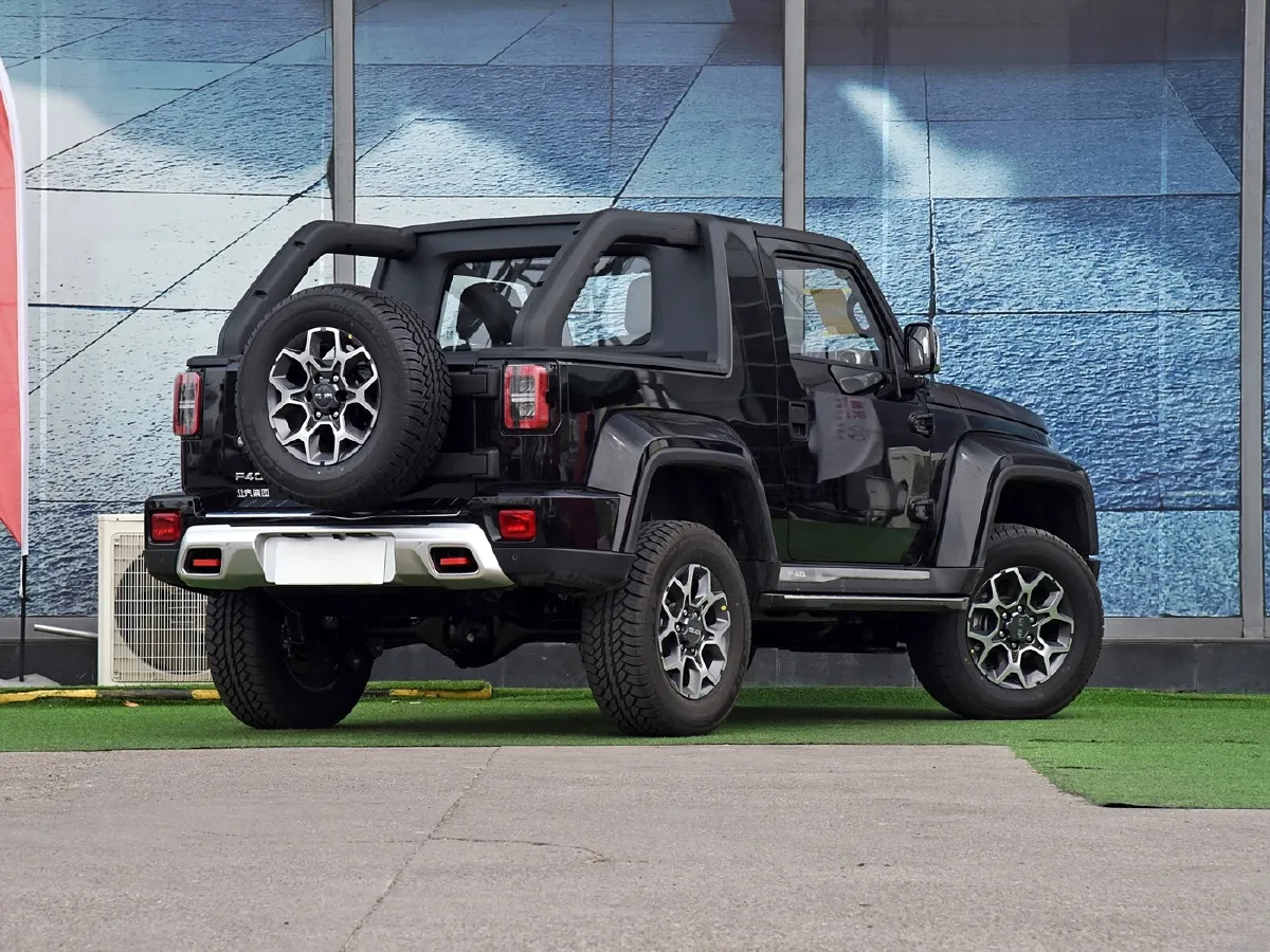 2019 Beijing F40 2.3T 250HP L4 6AT,autocango,china used car exporter,china ev exporter,chinese used car exporter,chinese used ev exporter