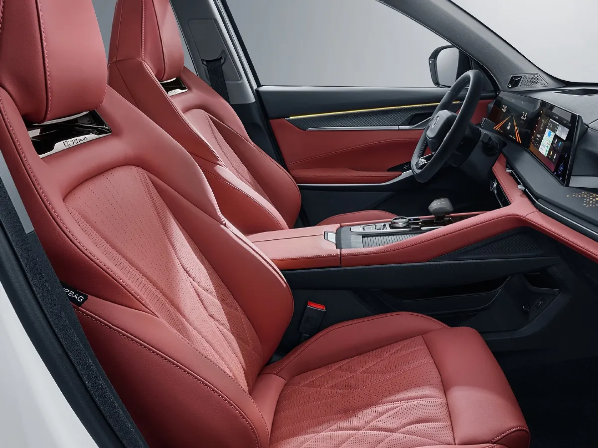 ChangAn CS75 Plus,autocango,china used car exporter,china ev exporter,chinese used car exporter,chinese used ev exporter