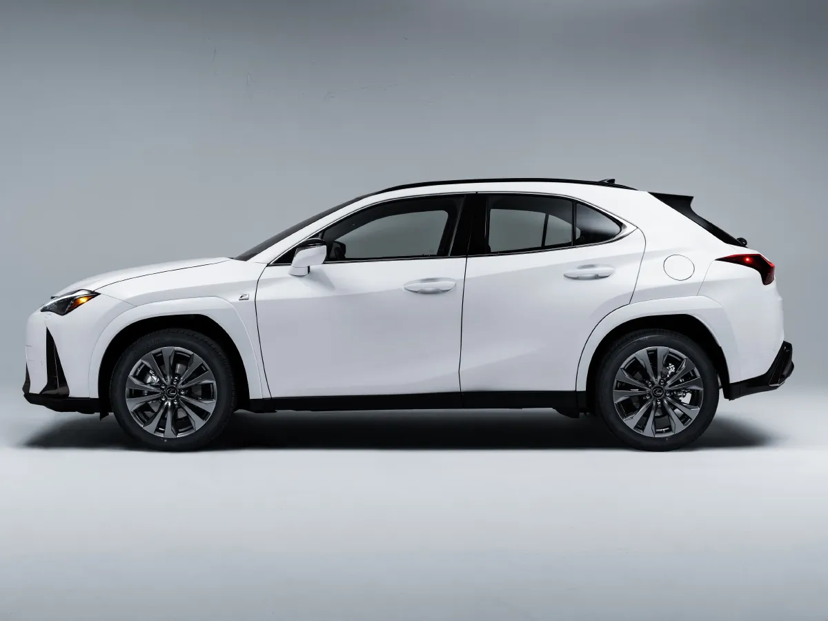 Lexus UX,autocango,china used car exporter,china ev exporter,chinese used car exporter,chinese used ev exporter