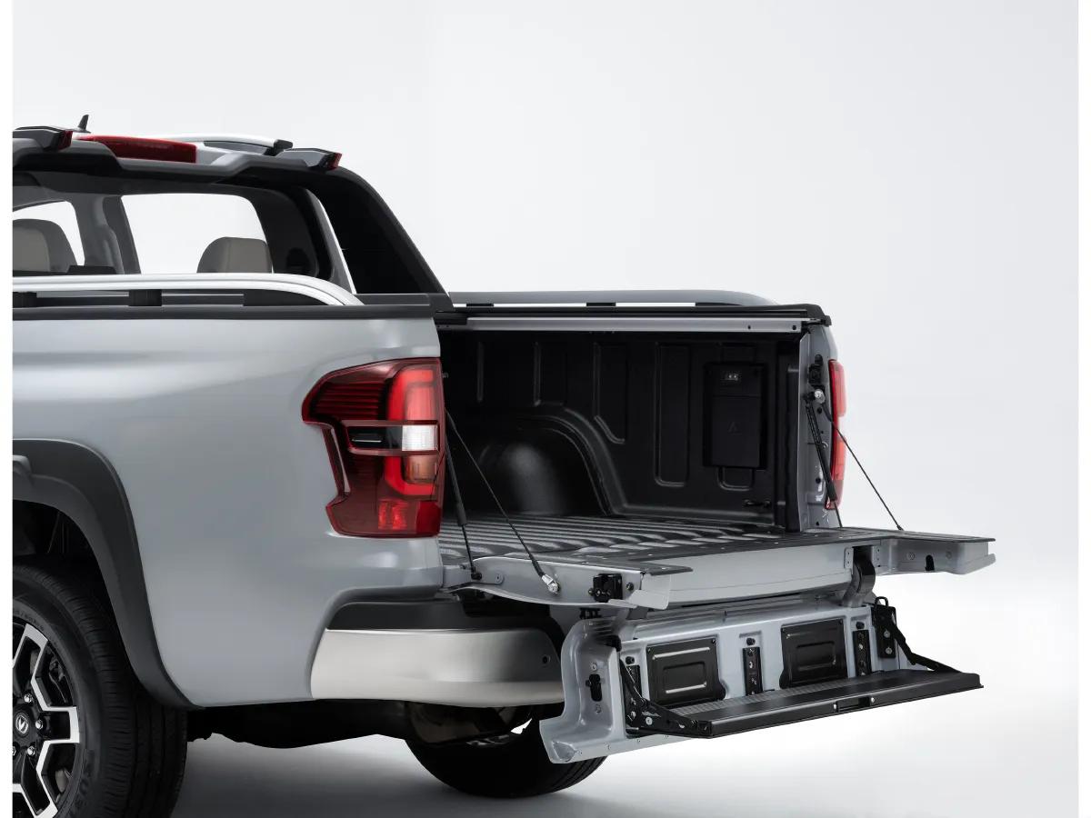 ChangAn Hunter,autocango,china used car exporter,china ev exporter,chinese used car exporter,chinese used ev exporter