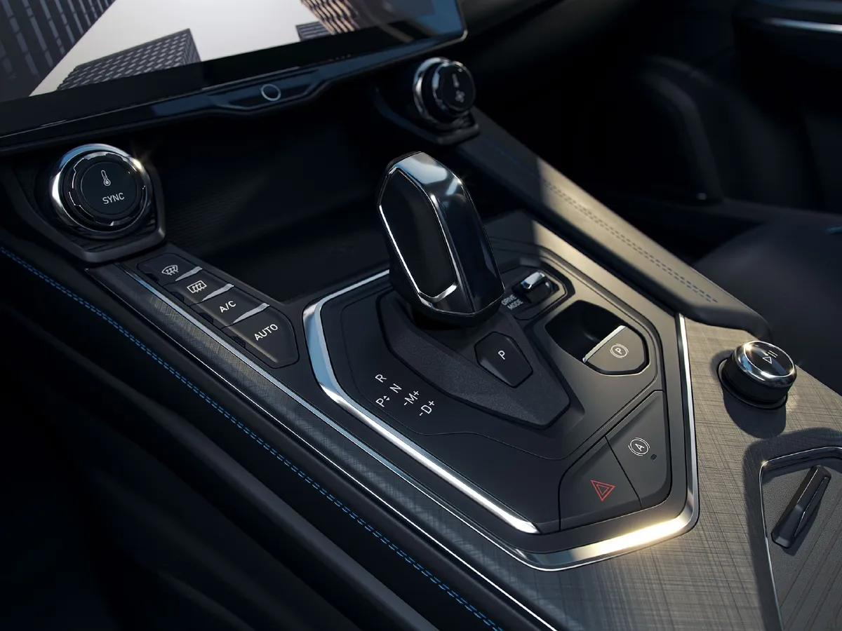 LYNK&CO 01 EM-P,autocango,china used car exporter,china ev exporter,chinese used car exporter,chinese used ev exporter