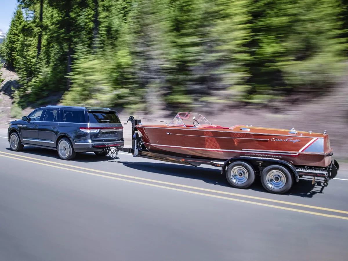 Lincoln Navigator,autocango,china used car exporter,china ev exporter,chinese used car exporter,chinese used ev exporter