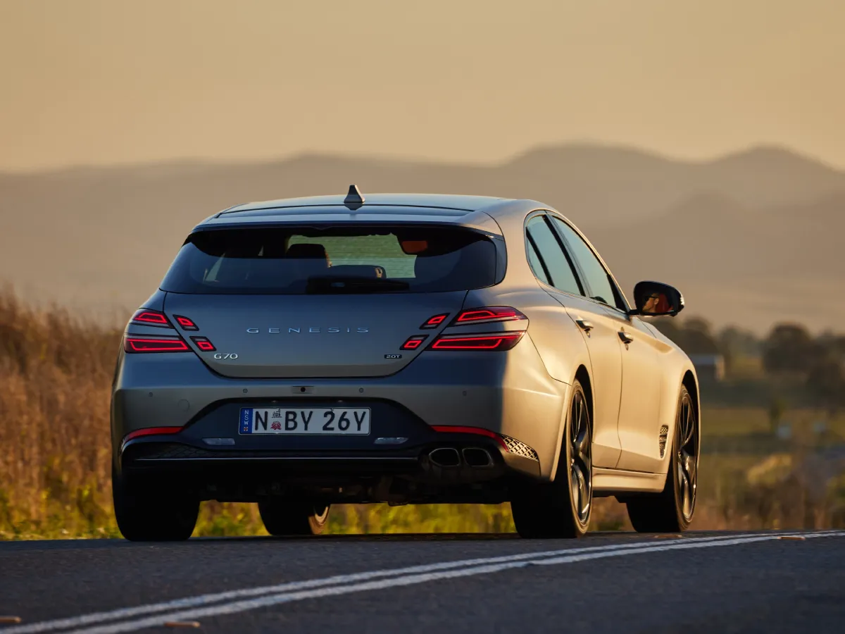 Genesis G70,autocango,china used car exporter,china ev exporter,chinese used car exporter,chinese used ev exporter