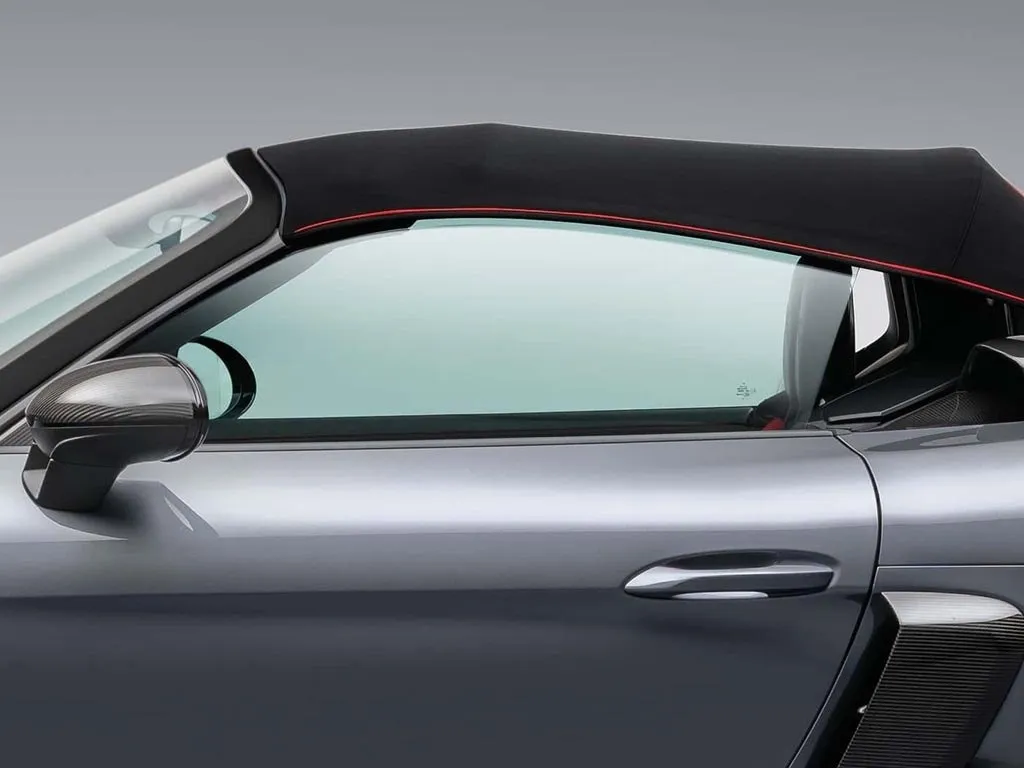 Porsche 718,autocango,china used car exporter,china ev exporter,chinese used car exporter,chinese used ev exporter