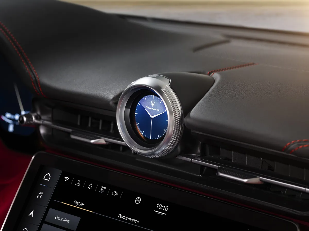 2024 Maserati GranCabrio 3.0T 551HP V6 8AT,autocango,china used car exporter,china ev exporter,chinese used car exporter,chinese used ev exporter