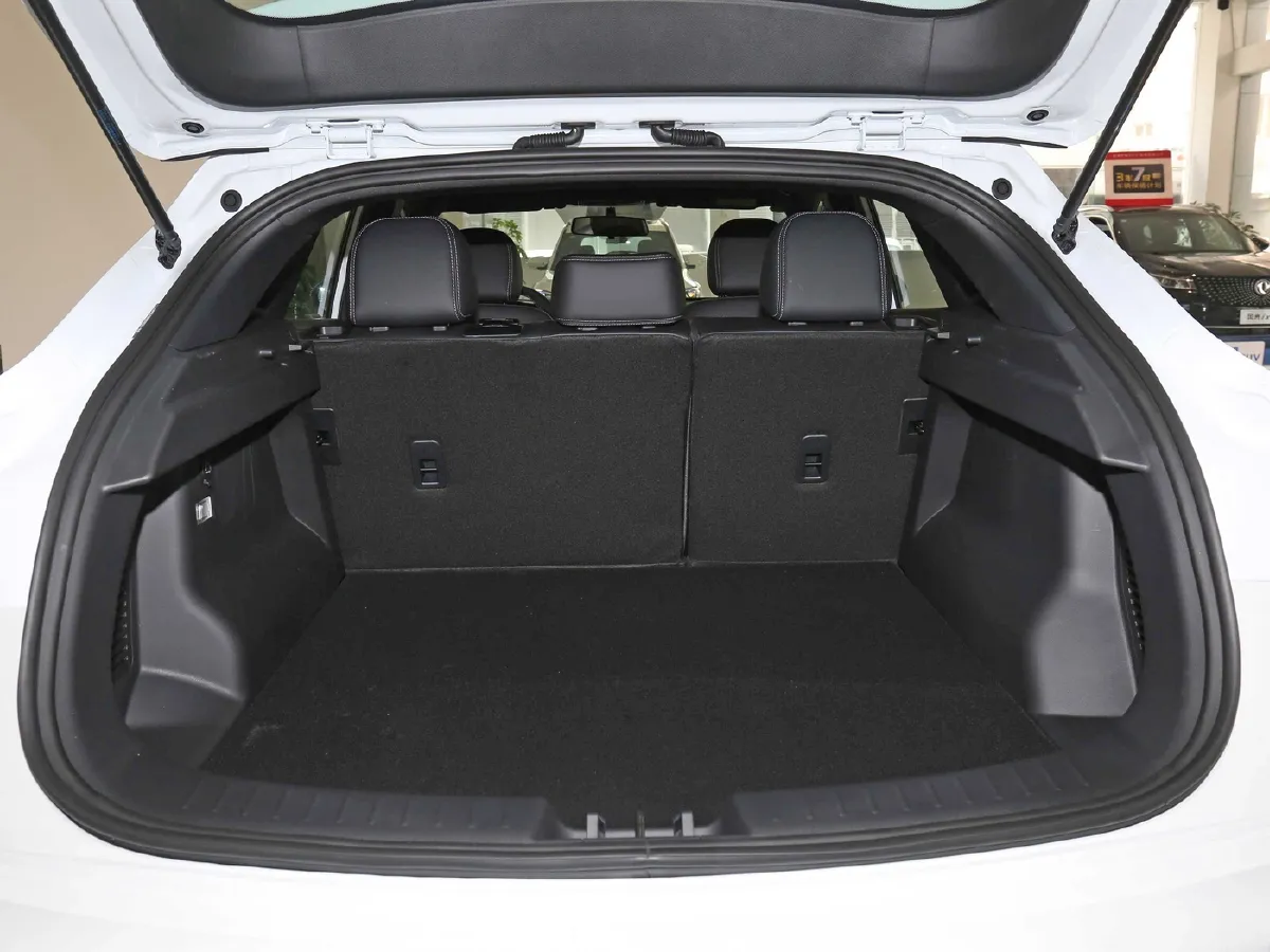 DongFeng Fengon Fengon ix5,autocango,china used car exporter,china ev exporter,chinese used car exporter,chinese used ev exporter