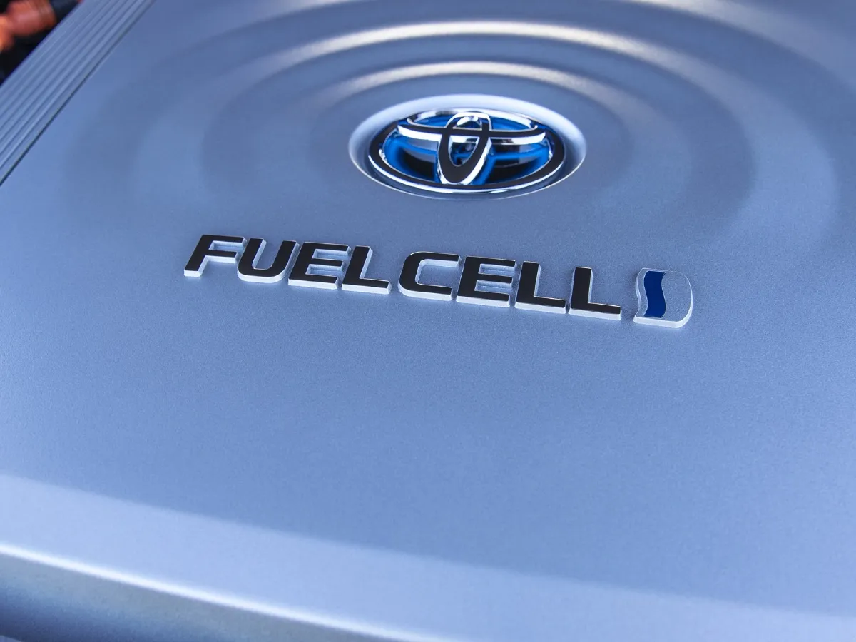 2023 Toyota Mirai,autocango,china used car exporter,china ev exporter,chinese used car exporter,chinese used ev exporter