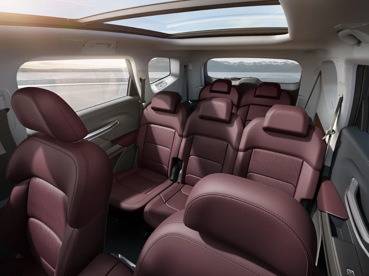 Geely Okavango,autocango,china used car exporter,china ev exporter,chinese used car exporter,chinese used ev exporter